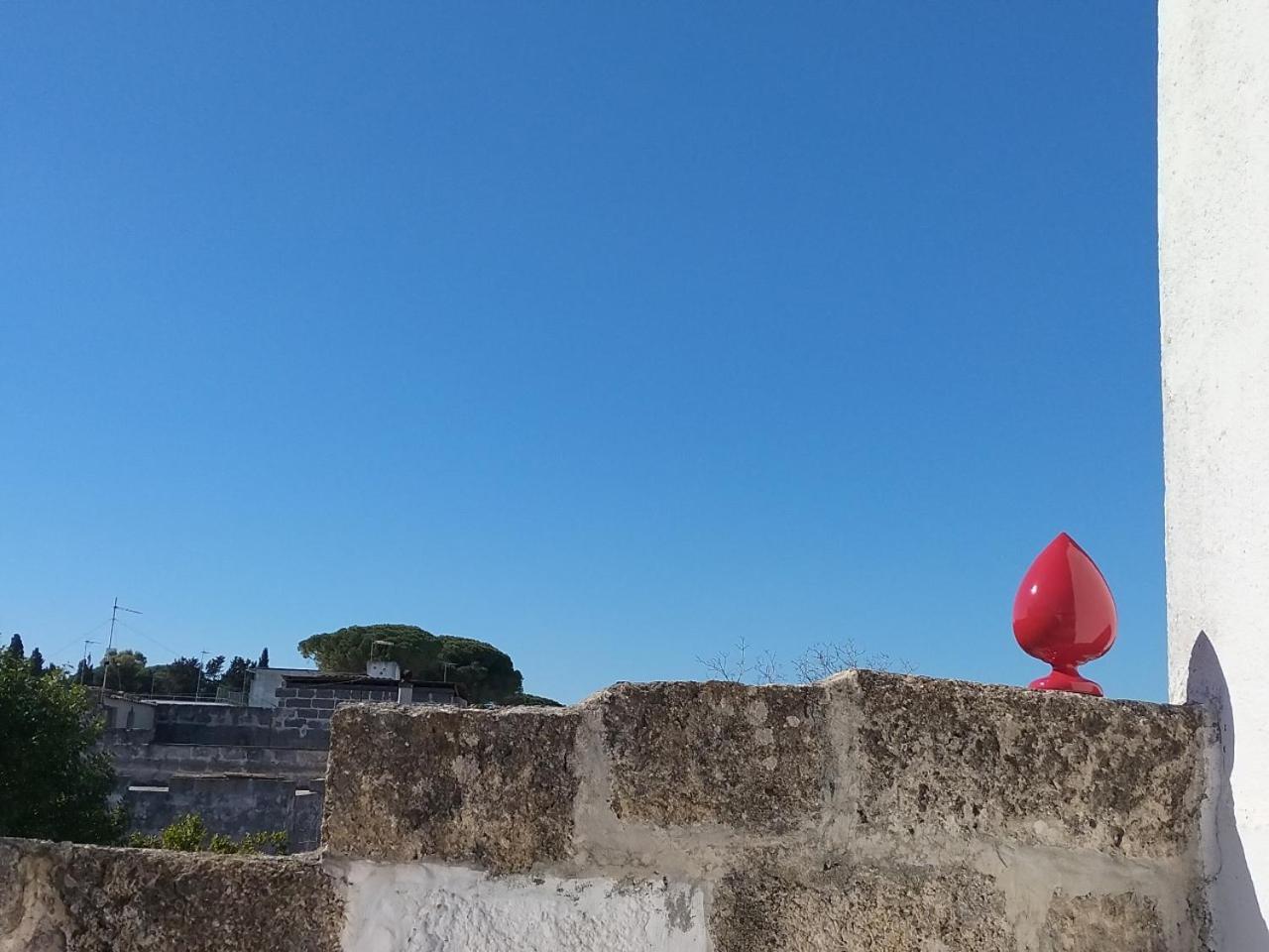 Rosso In Corte - Salento - Corte Dei Colori Spongano Esterno foto